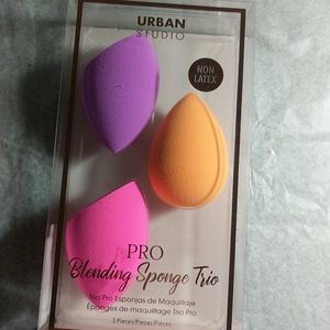 Blending sponge trio